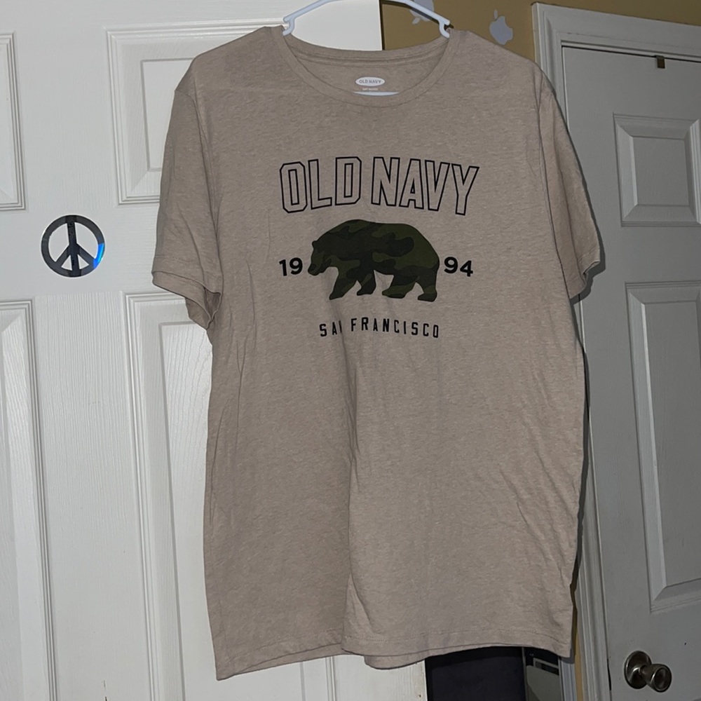 Old Navy Graphic Tee
